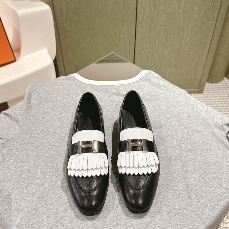 H**mes leather shoes